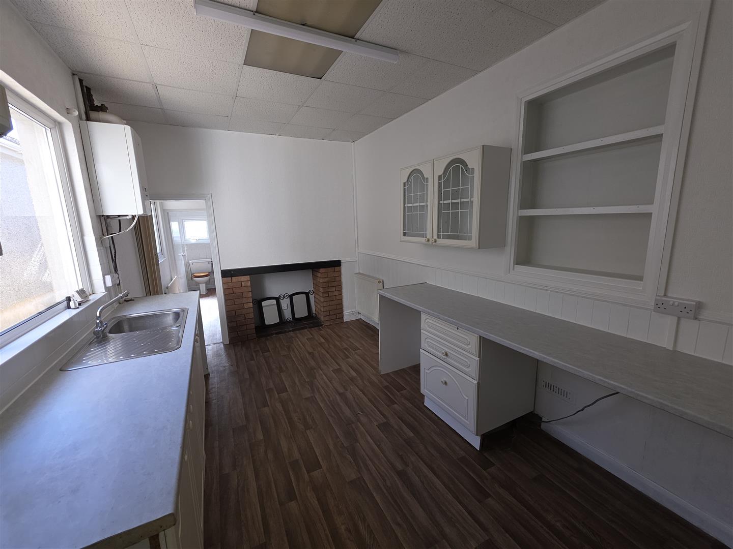 James Street, Llanelli, SA15 1EB